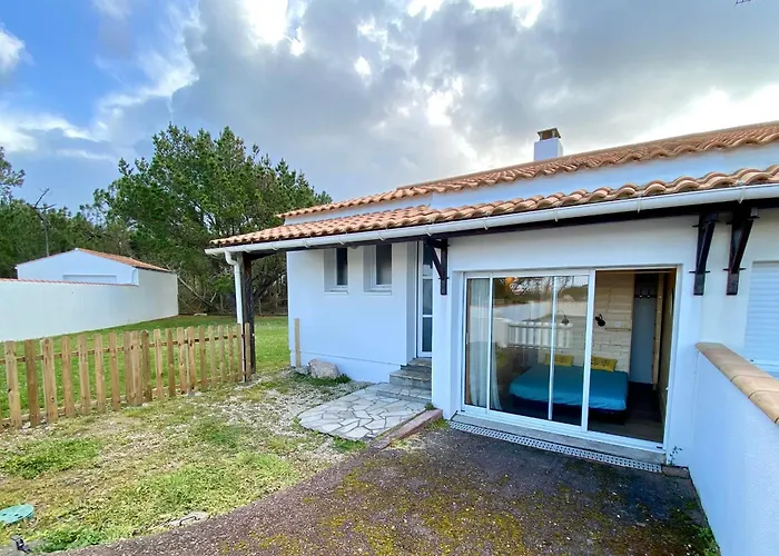 Maison Cosy A La Sauzaie Avec Jardin Cloture, Pergola Bioclimatique Et Wifi - Fr-1-231-314 *