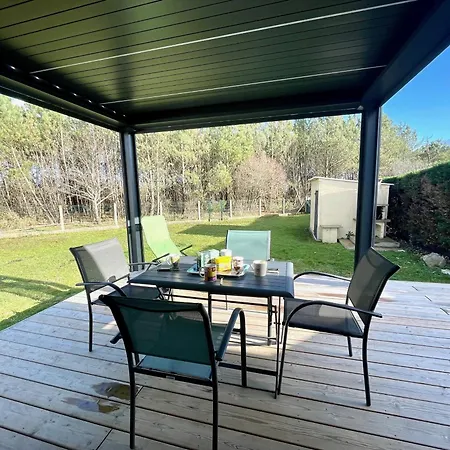 Maison Cosy A La Sauzaie Avec Jardin Cloture, Pergola Bioclimatique Et Wifi *